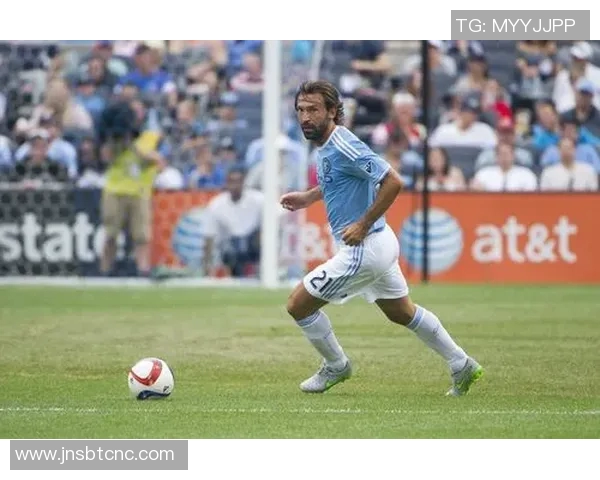 深度对话：吴静分享她的足球人生与梦想追逐之路